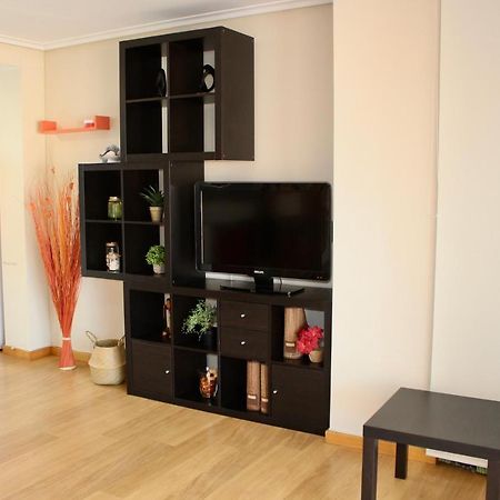 Atico En El Centro Con Amplia Terraza Apartment Entrena Bagian luar foto